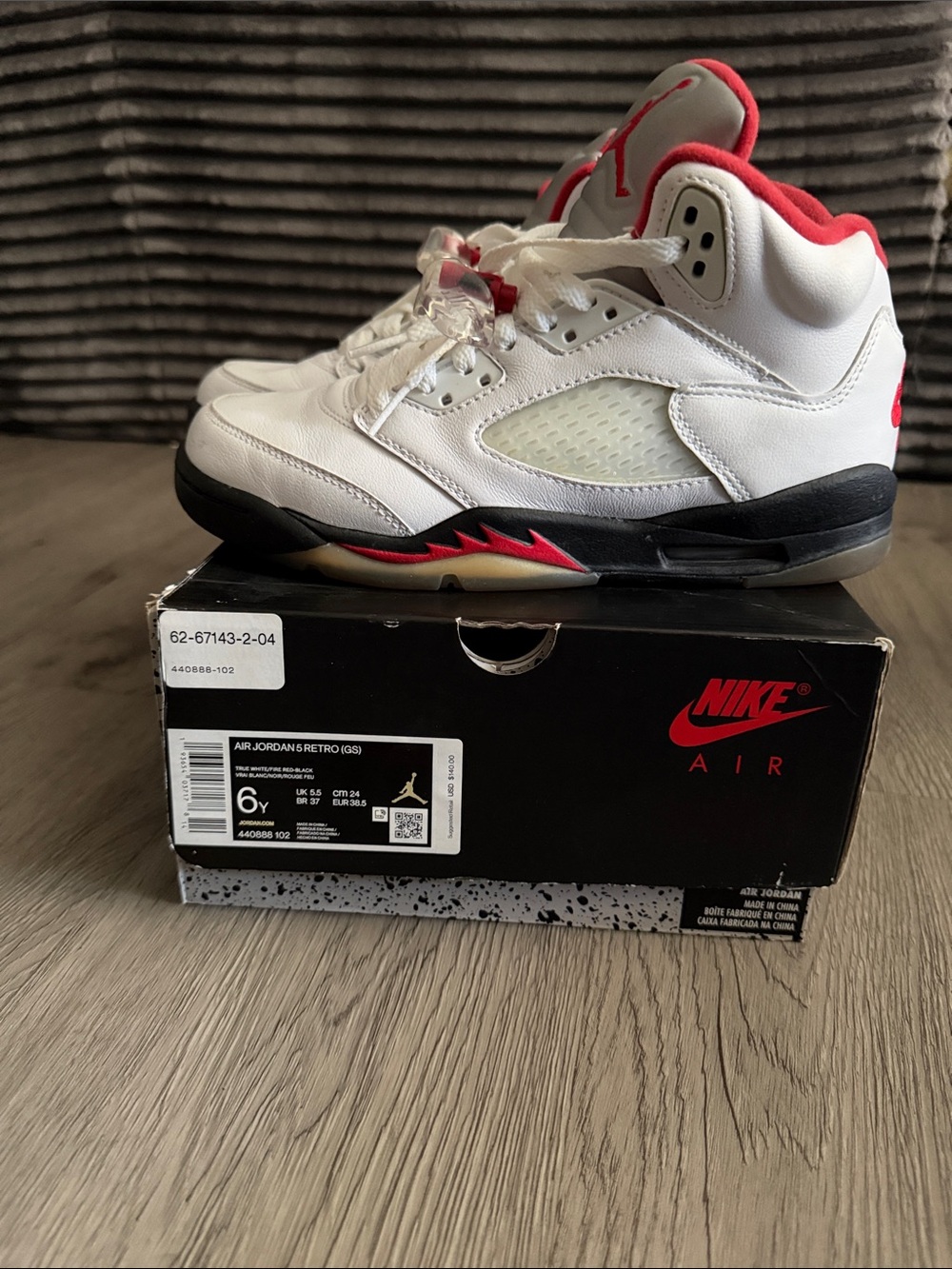 Jordan Kids White and Red Retro Basketball Sneakers
